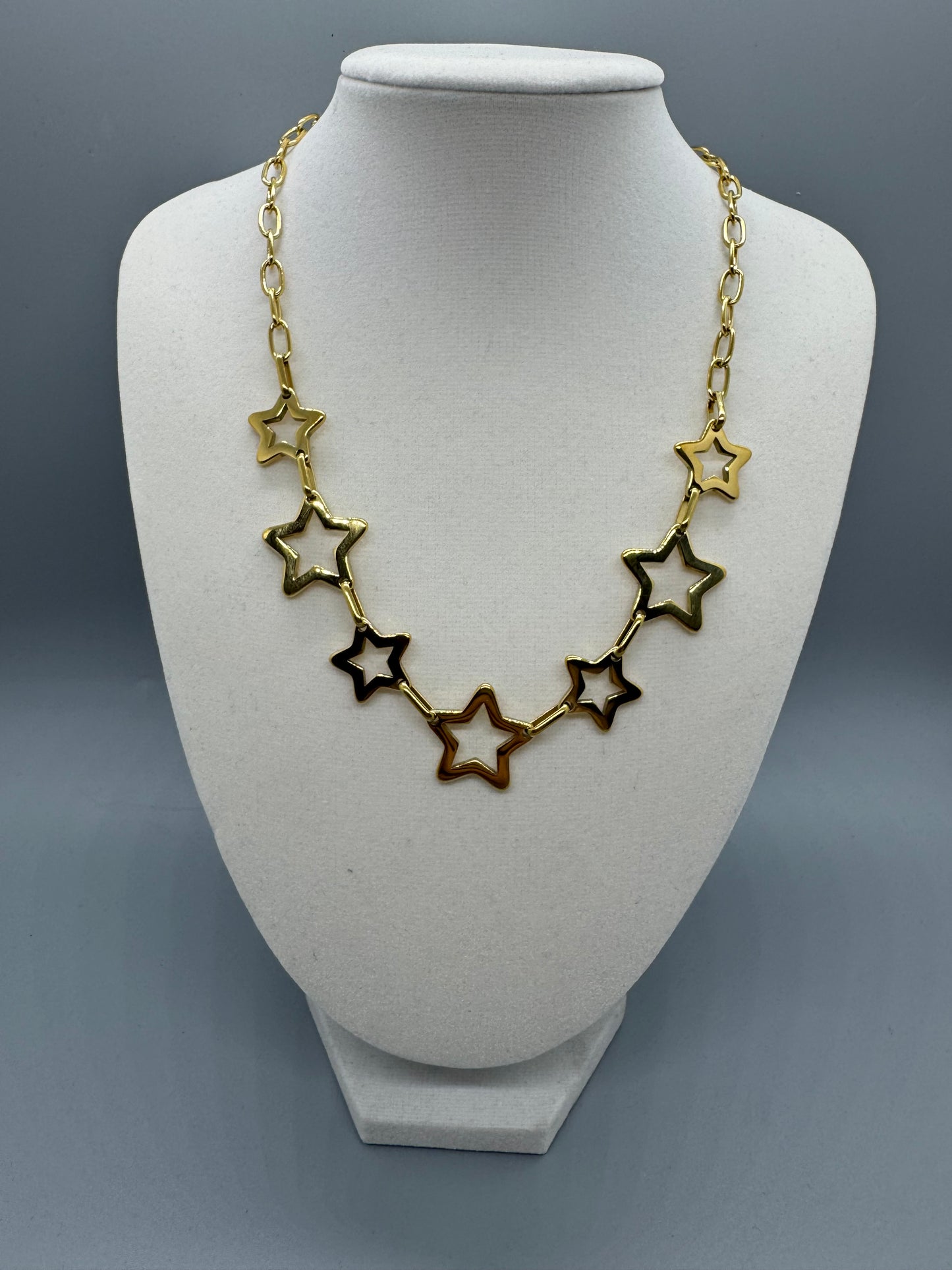 NECKLACE STAR GOLD