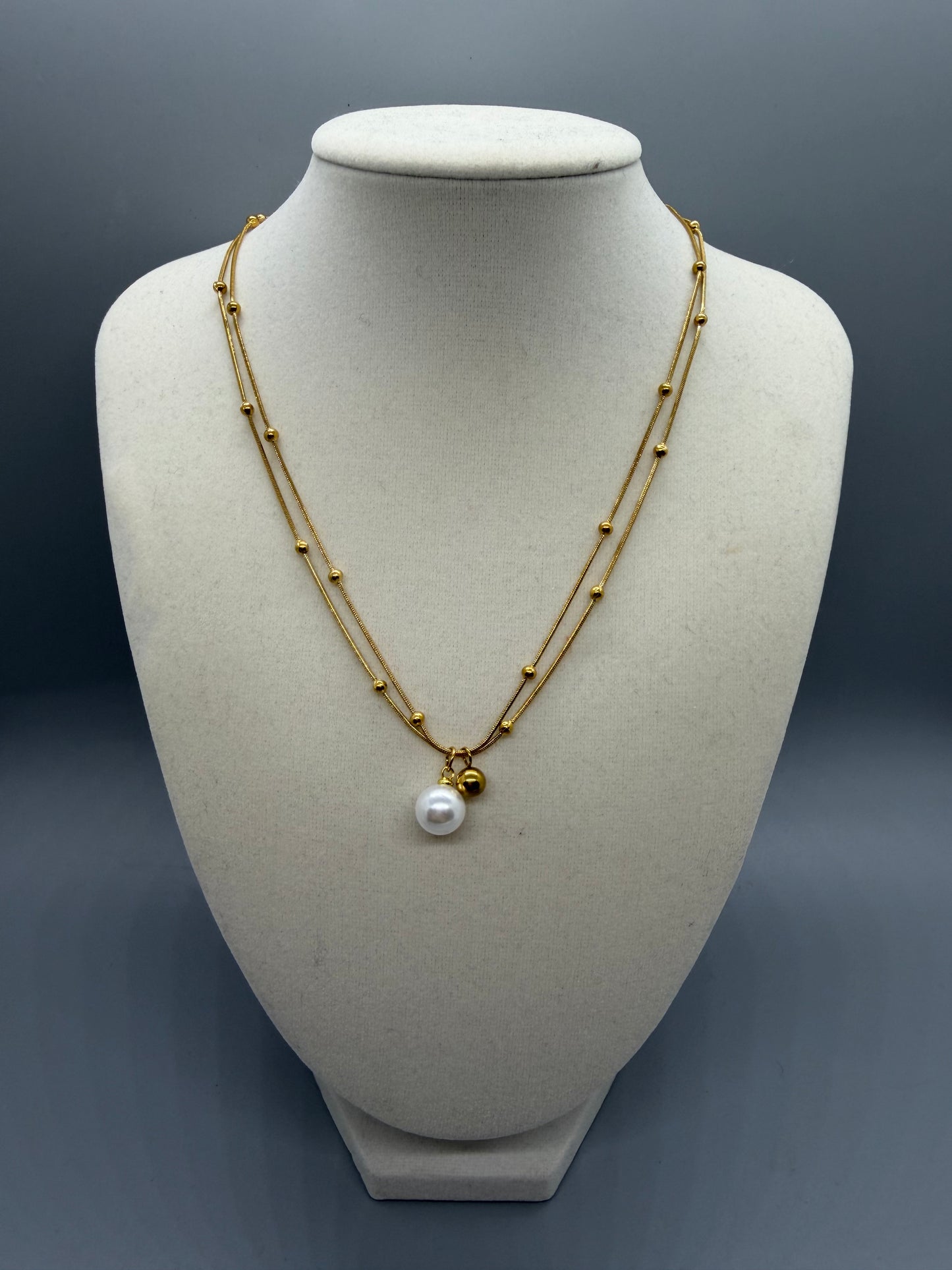 NECKLACE PEARL AND BALIN