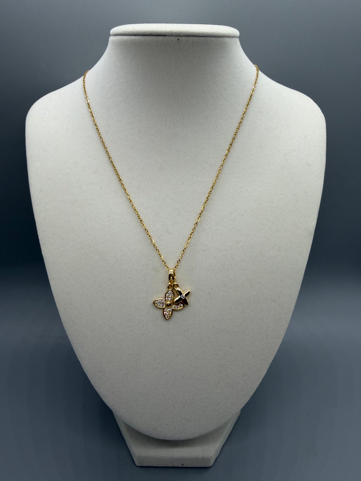 NECKLACE FLOWERS GOLD