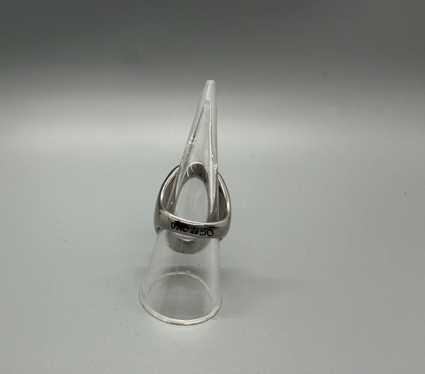 RING CIRCLE SILVER UNO