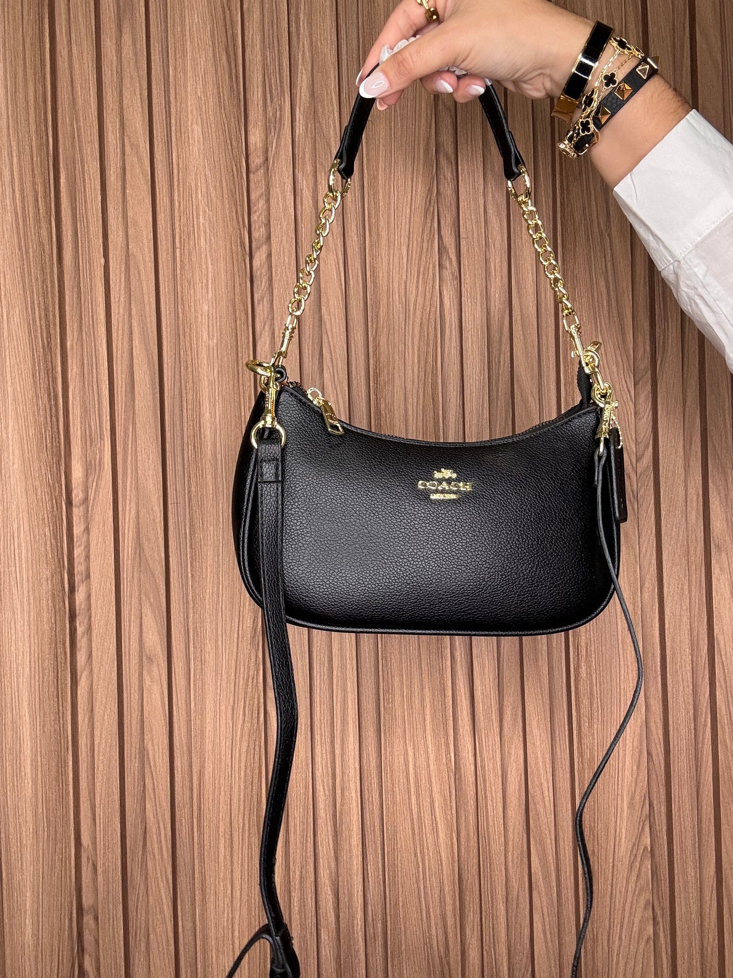 HANDBAGS CROSSBODY AND SHOULDER CO