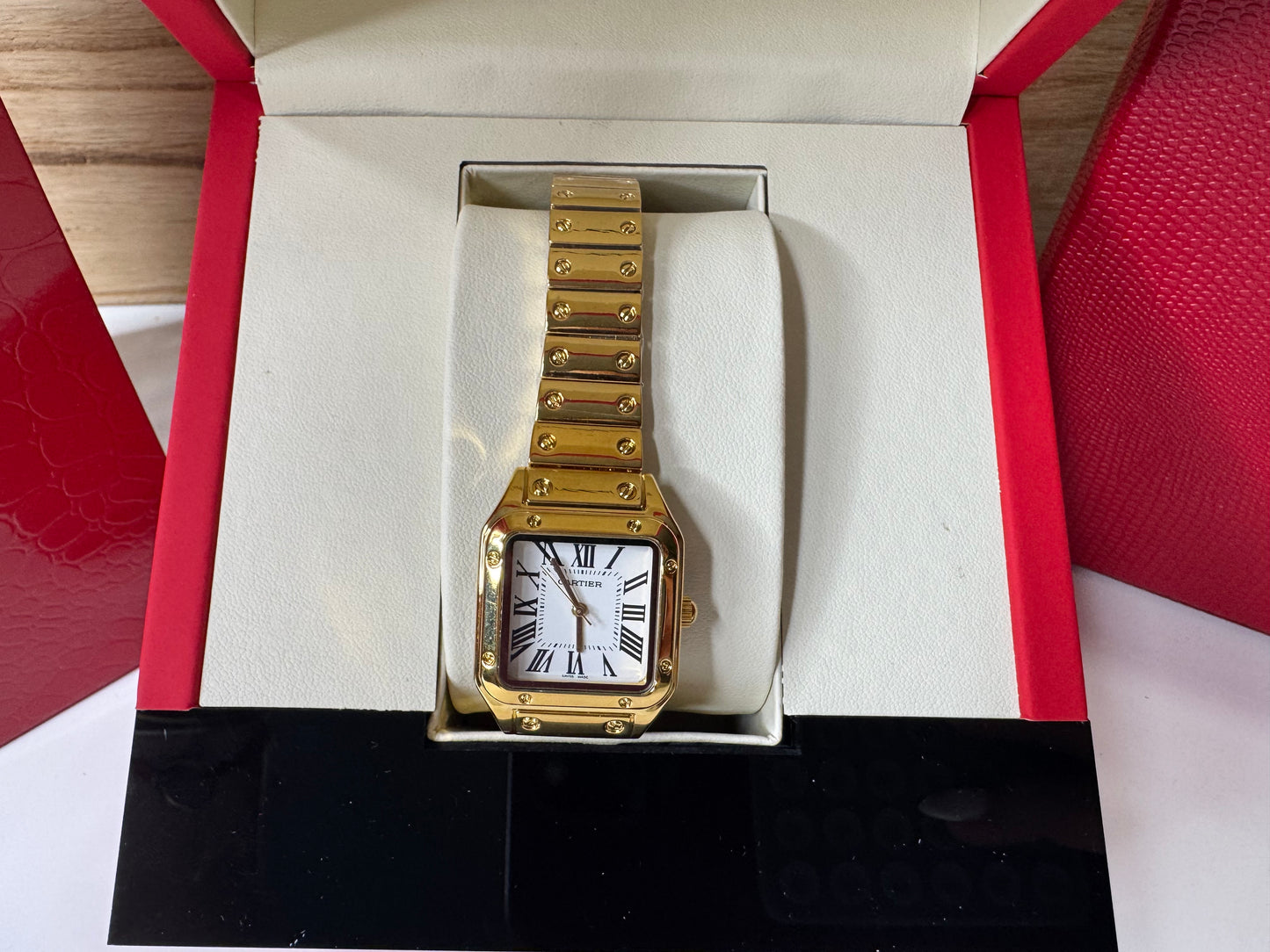 WATCH TIER MEDIUM QUALITY GOLD